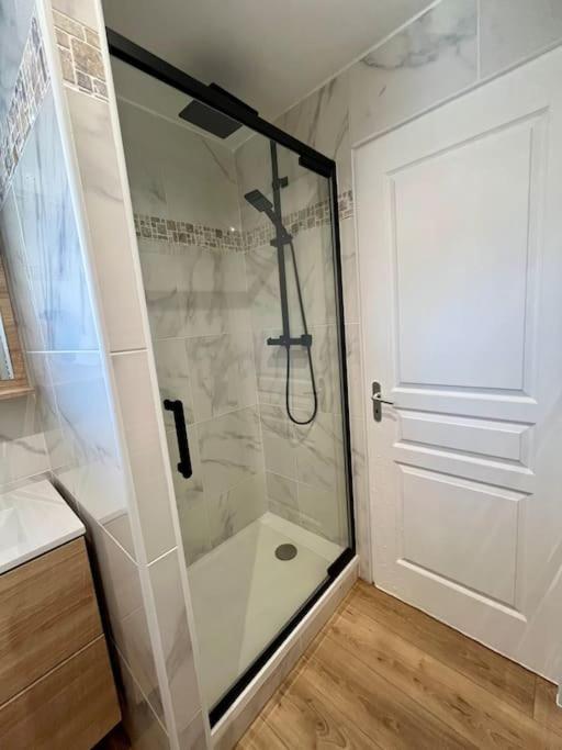 Apartament T2 Renove A 15 Min De Lyon Pierre-Bénite Zewnętrze zdjęcie